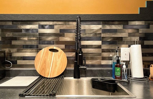 Bath Cabin | All Seasons Lodge! Celebrate a special occasion or relax in the hot tub.