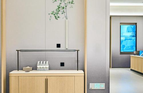 Dunhuang Road District Hotel | All Seasons West Station Xizhen West Road Branch