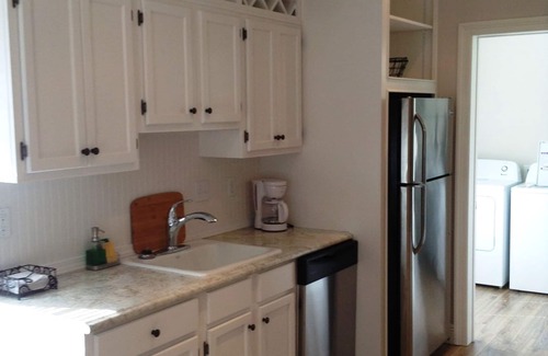 Natchez Apartment | All the Comforts of Home!