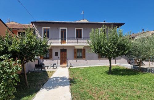 Massa d'Albe House | Alla Fonte