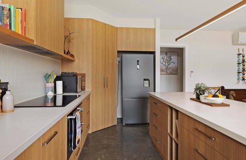 Sandy Point House | Allgood House Summary