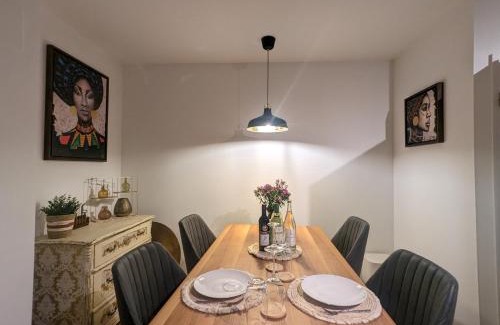 Munchen District Apartment | ALLROOM Modernes Apartment in Unterschleißheim Nur 20 Minuten nach München