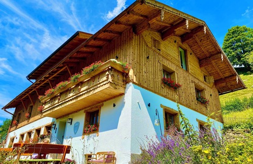 Vorderglemm Apartment | ALM SEASONS - Family Chalet-Studio with sauna