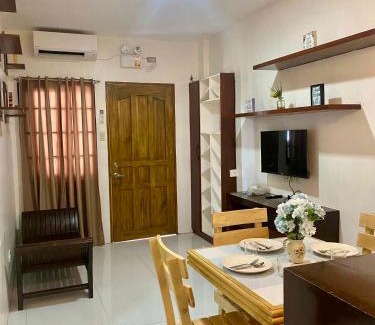 Oroquieta Apartment | Almar Suites - Condo Type
