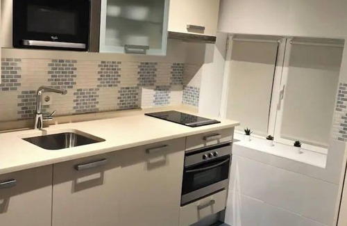 Burgos Apartment | Almirante Burgos Centro Tranquila VUT 09/212