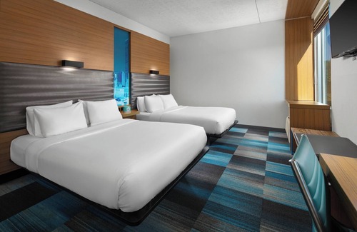 Linthicum Heights Hotel | Aloft BWI Baltimore Washington International Airport