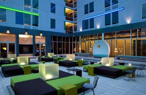 Aurora Hotel | Aloft Denver Airport at Gateway Park