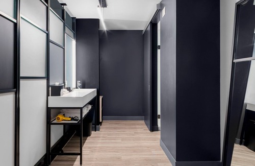 Merry Oaks Hotel | Aloft Nashville Airport