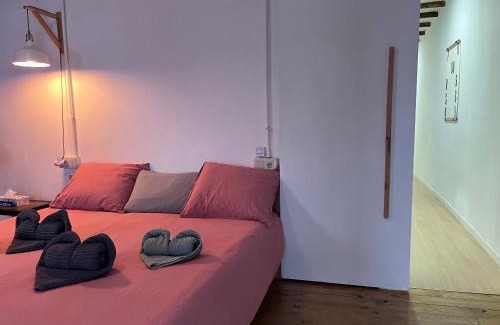 Esparraguera Apartment | Alojamiento con encanto en planta superior ideal para trabajo y escapadas familiares en Montserrat