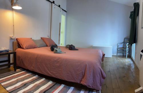 Esparraguera Apartment | Alojamiento con encanto en planta superior ideal para trabajo y escapadas familiares en Montserrat