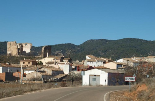 Fresneda de la Sierra House | Alojamiento Turístico "El Torreón"