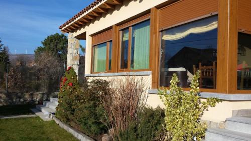 Las Navas Del Marques House | Alojamiento Turistico La Dehesa