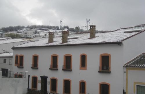 Fuentes de Leon House | Alojamientos Rurales Los Molinos