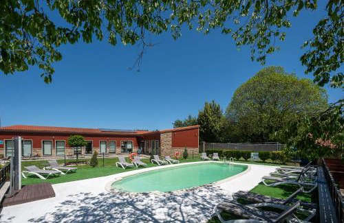 Arca House | Alojamientos rurales O Acivro