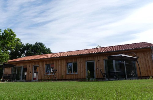 Bohme Apartment | Alpaca Lodge Kirchwahlingen