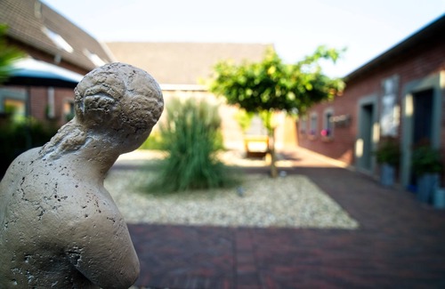 Niederkruechten House | "Alpaca View" Lodge - Fluffy weekend-