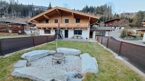 Bramberg am Wildkogel House | Alpen Chalet Bramberg
