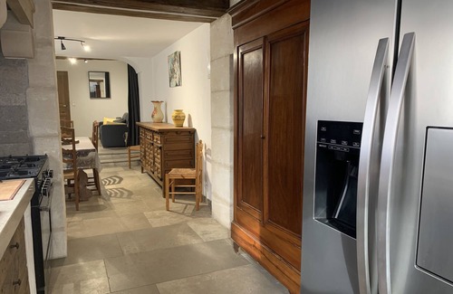 Aureille House | Alpilles, light-filled village house with air-con, courtyard, for 2 or 4