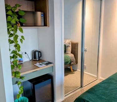 Wodonga House | Alpine Oakford Private Guest Suite