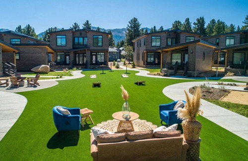 Mammoth Lakes House | Alpine Room with Sauna & Steam Room Access Near Mammoth Ski Adventures