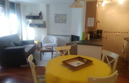 Latas Apartment | ALTA MONTAÑA - GOLF & RELAX - PIRINEO DE HUESCA - VALLE de TENA