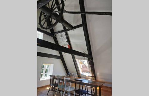 Wewelsfleth Apartment | Altes Fährhaus - Ferienwohnung Boven, 220 qm