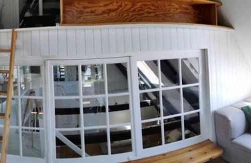 Wewelsfleth Apartment | Altes Fährhaus - Ferienwohnung Boven, 220 qm