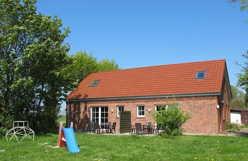Bunde House | Altes Schöpfwerk by Interhome