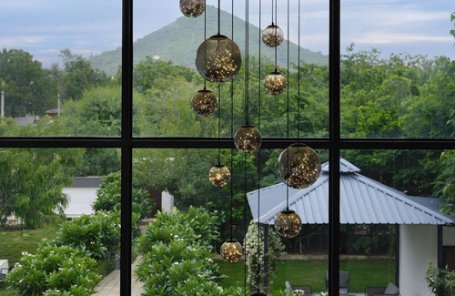 Bedla Villa | Amã Stays & Trails Nilaya Amaltaas Villa, Udaipur