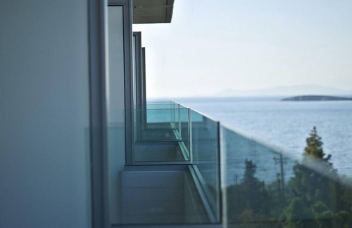 Vouliagmeni Hotel | Amarilia Hotel
