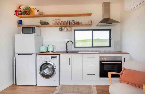 Timboon Apartment | Amaroo Summary: Nestl