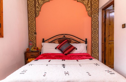 Menara Bed & Breakfast | amazigh family riad