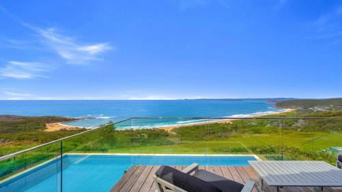 Killcare Heights House | 'Amazing 180 Degree Views' by Accom Holidays