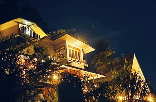 Gangtok House | Amazing 2 bedroom house with WiFi in Gangtok A frame cottage, peaceful place