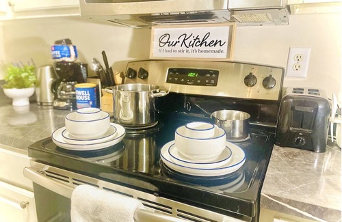 Norfolk Apartment | Amazing 2BR Apt Downtown Norfolk