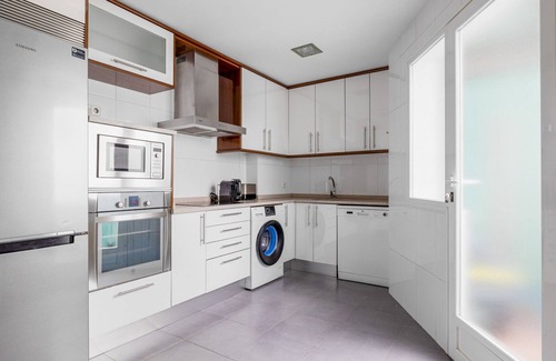 Cuatro Caminos Apartment | Amazing 2BR in Tetuán, by Blueground