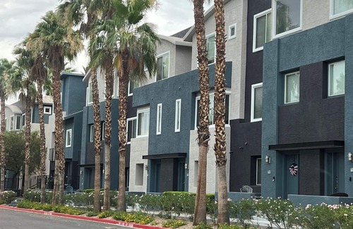 Spring Valley House | Amazing 3 Story Townhouse in Gated community