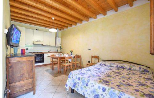 Cavriana Apartment | Amazing Apartment In Cavriana