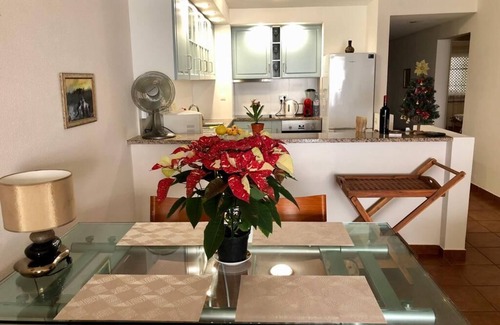 Sao Martinho Apartment | Amazing beach waterfront holiday apartment with ocean view and swimming pool
