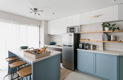 Maribago Apartment | Amazing Cebu Beachfront Island Holiday Homes Balcony