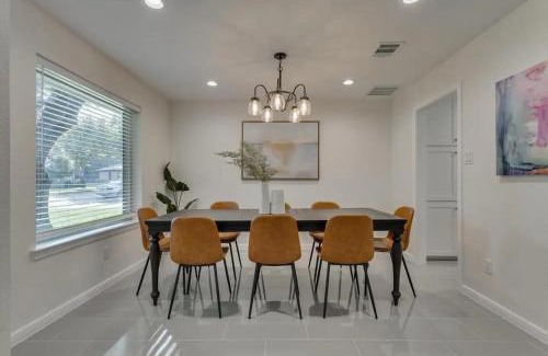 Grand Prairie House | Amazing Haven Home with PRIVATE POOL