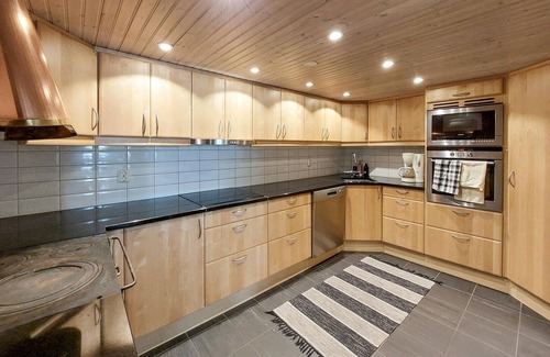 Or House | Amazing home in ör with WiFi