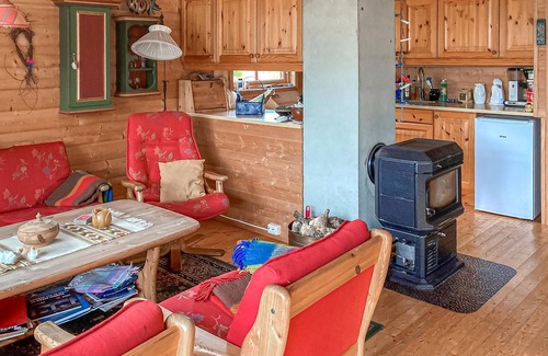 Gjesdal House | Amazing home in Dirdal with WiFi