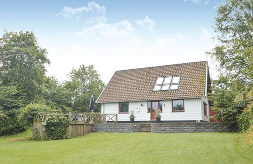 Hvalpsund House | Amazing home in Farsø