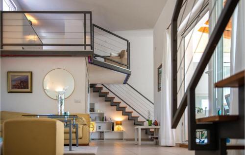 Milohnici House | Amazing Home In Linardici With Wifi