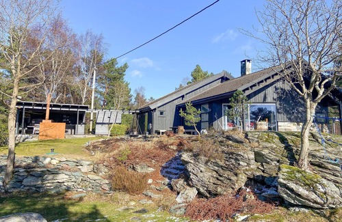 Bomlo House | Amazing home in Mosterhamn