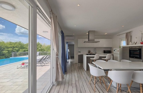 Pazin House | Amazing home in Pazin