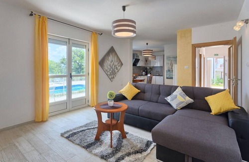 Brnobici House | Amazing home in Porec