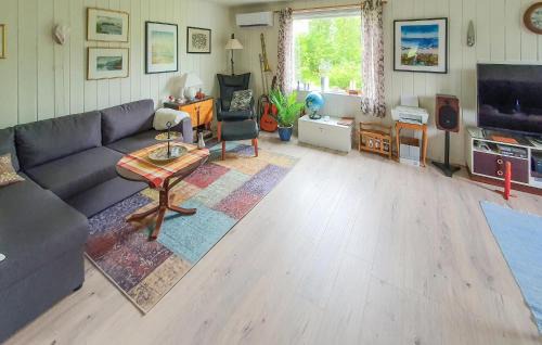Dun House | Amazing Home In Rørvik With Wifi