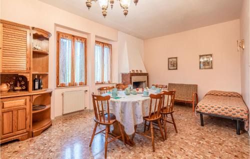 Fiastra House | Amazing Home In Slorenzo Al Lfiastra